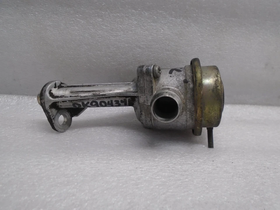 99-03 Mercedes CLK430 Engine Motor Smog Air Pump Check Valve Left OEM DK904346 - Image 3 of 4