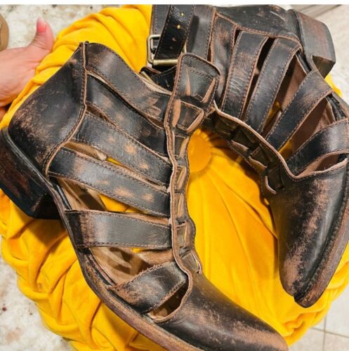 Freebird Boots Size 7.5 Distressed Brown - Picture 2 of 6