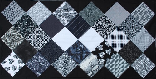 Merryvale Black 26 6" 100% Cotton Squares Quilting Craft Sew Fabric COL120 Black - Imagen 9 de 11