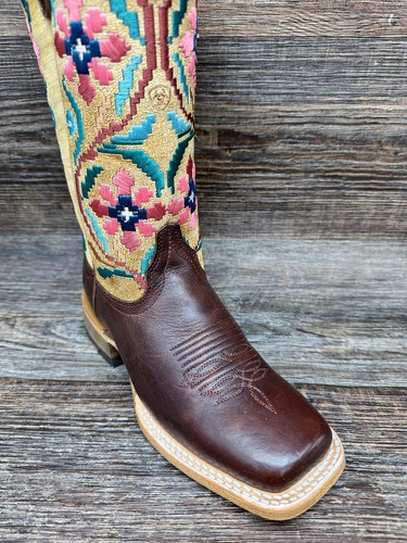 10044542 Women's Frontier Daniella Western Boot by Ariat - Picture 2 of 4