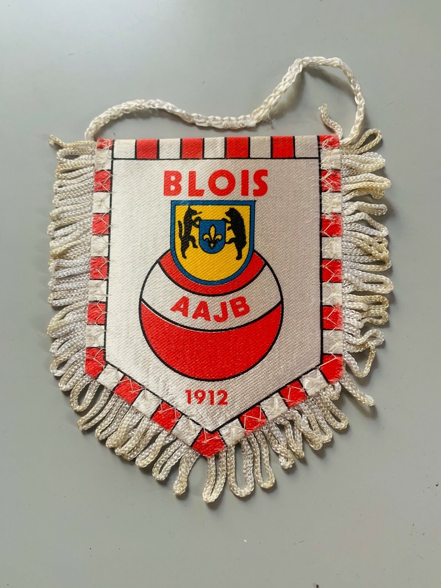 ancien fanion football banderin pennant wimpel AAJB Blois
