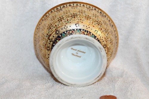 Beautiful vintage BENJARONG Porcelain Bowl Hand-painted 18K - Picture 4 of 7