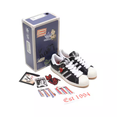 Korn adidas Originals Superstar IH1313 Core Black White