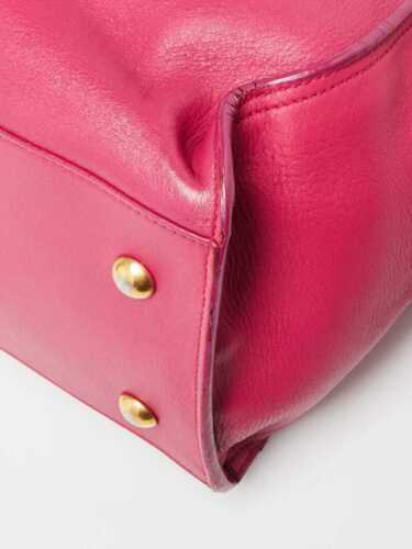 Petit sac Yves Saint Laurent cuir boutiques de veau rose petit sac Cabas ChYc