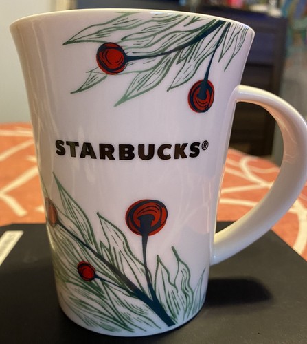 STARBUCKS 2020 Christmas Holiday Coffee Mug Cup 12 oz Red Berries & Leaves - Picture 2 of 6