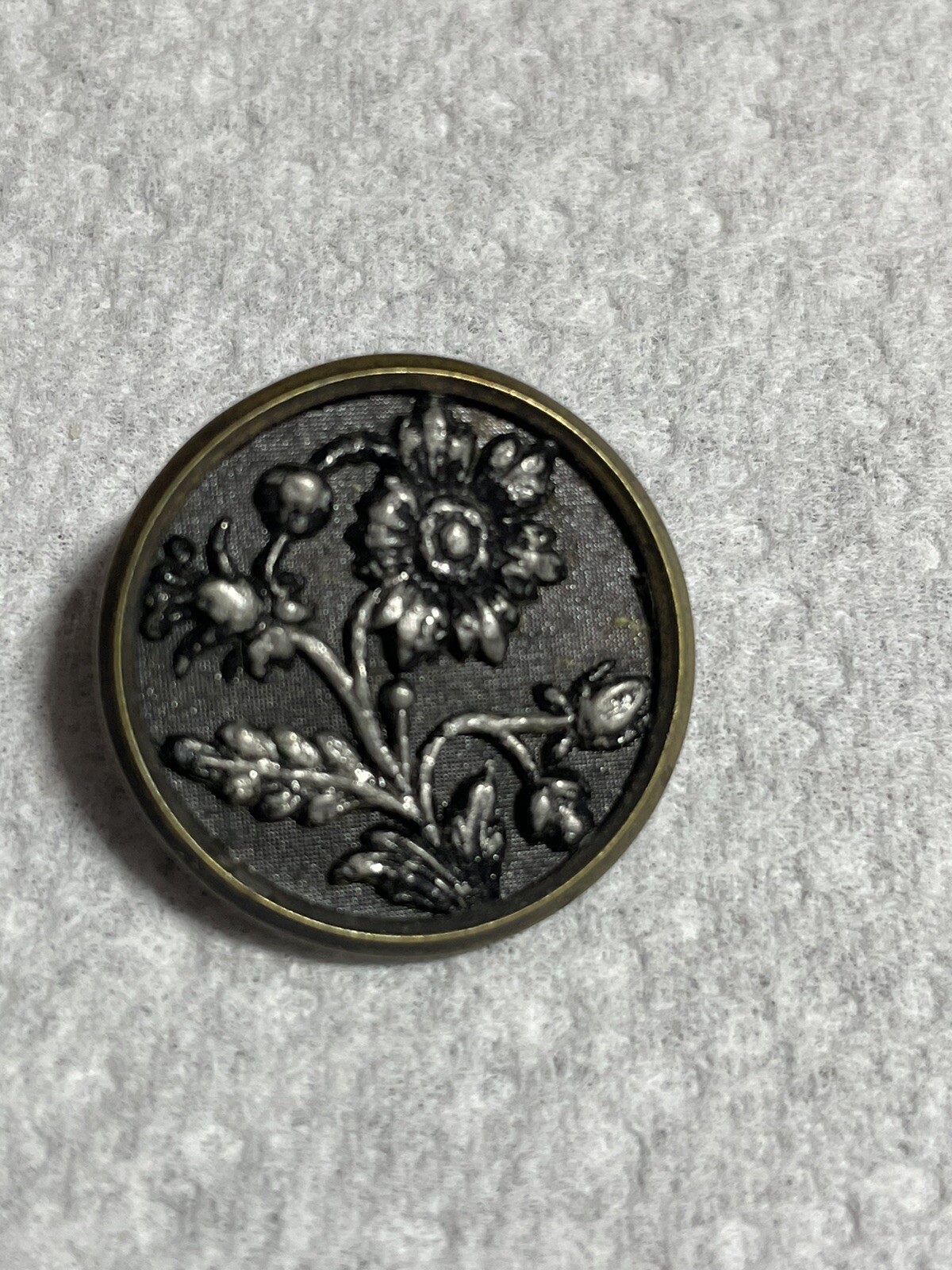 Picture 1 of 4