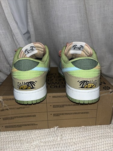 Size 12 - Nike Dunk Low Sun Club - Arctic Orange Sanded Gold - Picture 5 of 12