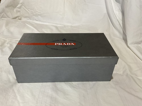 Red, Prada, flat shoes. Size 6. with box. worn two times. - Picture 4 of 5