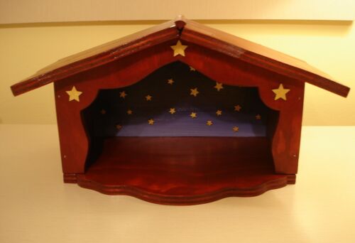 Starry Sky Manger House - Picture 1 of 5