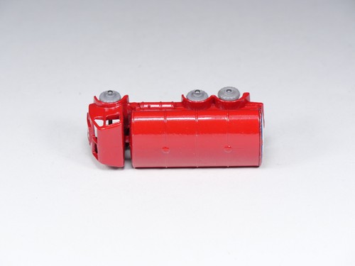 MATCHBOX - 11-B - ERF Esso Tanker - En boite - Picture 5 of 9