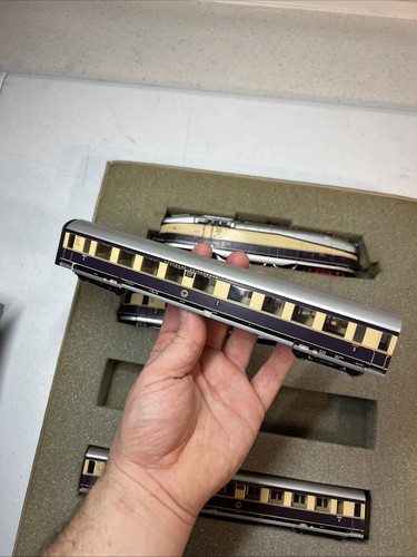 RARO set treno passeggeri Rivarossi 0339 Henschel Wegmann treno DCC CONVERTITO - Foto 17 di 23