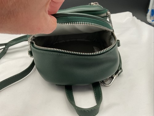 Harry Potter Slytherin Crest Green Mini Backpack W/Metal Crest Emblem *No Pom* - Picture 7 of 14