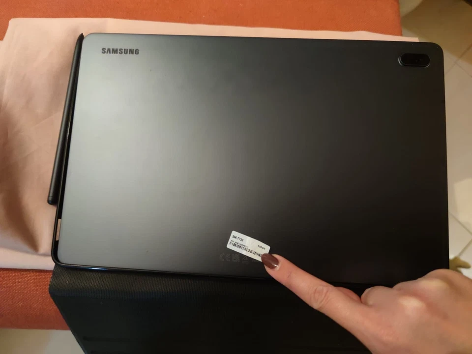 Samsung Galaxy Tab S7 FE · 128GB · Wi-Fi, foto 2 di 3