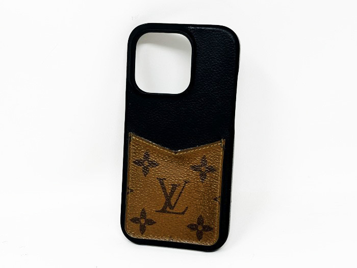 LOUIS VUITTON iPhone 14 PRO Bumper iPhone Case Monogram LOUIS VUITTON iPhone 14 PRO Bumper iPhone Case Monogram