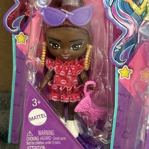 Mattel Barbie Extra Mini Minis Small Fashion Dolls Lot of 4 Sunglasses Hat NEW - Picture 2 of 12