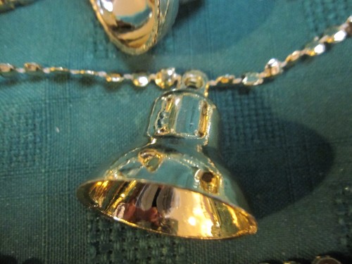 Vintage Weihnachtsglocken Girlande Die unzerbrechliche Art Gold Glocken 148 Zoll Bradford - Bild 8 von 13