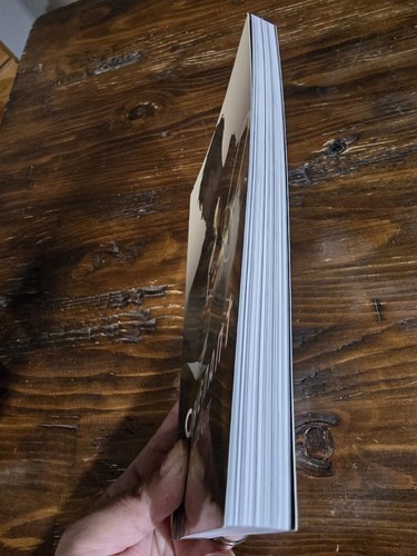 Covenant Vol. 1 Graphic Novel. Special Edition  - Bild 4 von 4