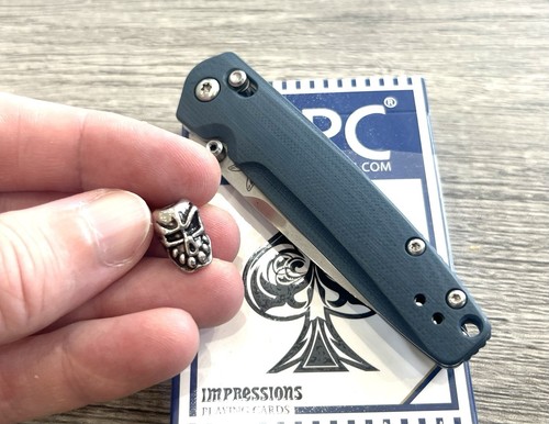 Benchmade Valet 485 CUSTOMIZED BLUE Handle Scales & M390 Steel LUX Pocket Knife - Picture 6 of 14