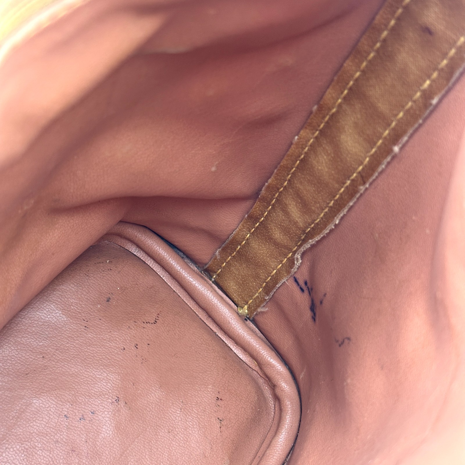 PRIMA CLASSE Shoulder Bag Drawstring Map Leather … - image 14