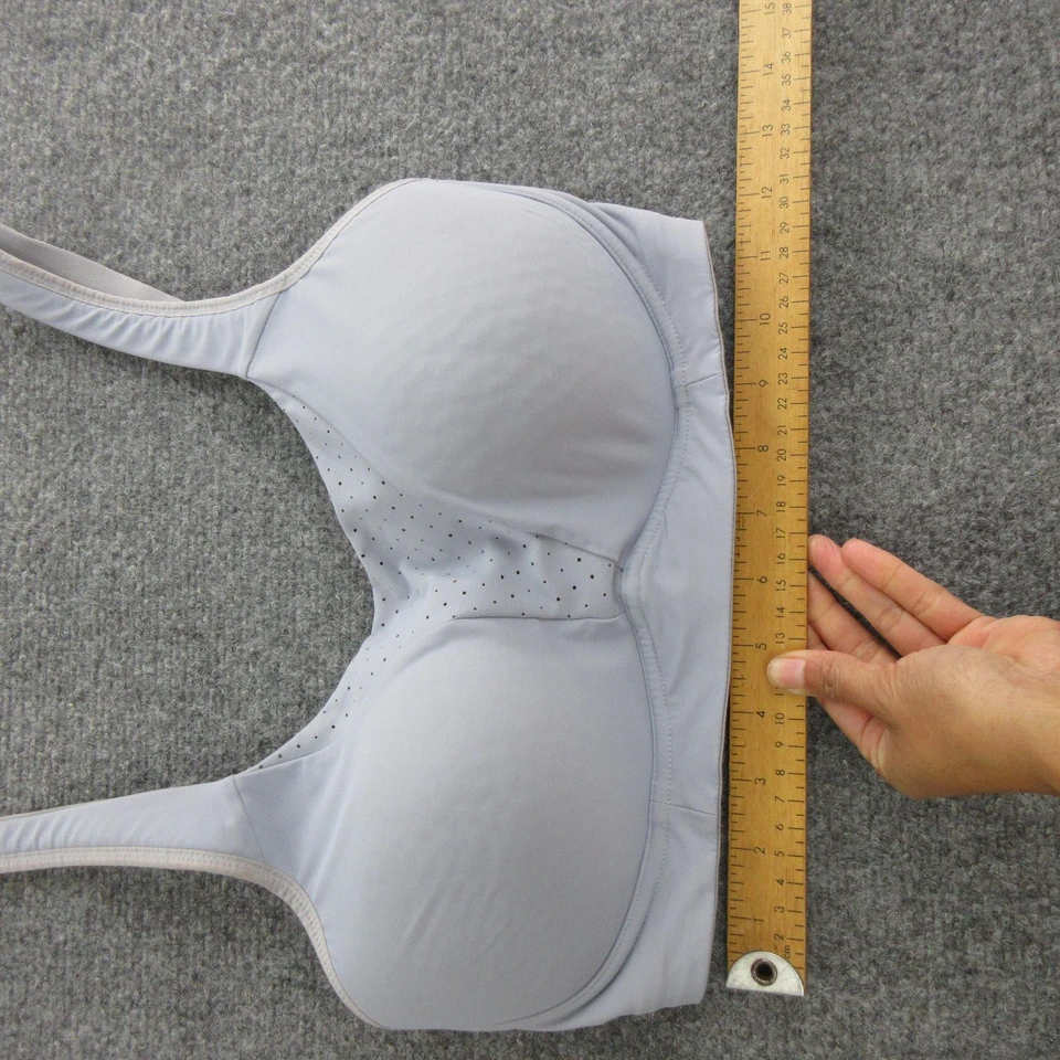 Lululemon Sports Bra Womens 34DD Light Gray Padded Hook Back Adjustable Straps - Image 3 of 4