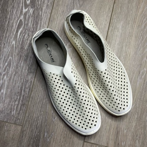 Centrics Slip-On Sneaker Women’s Flexus by Spring Step size 10 - Picture 2 of 8