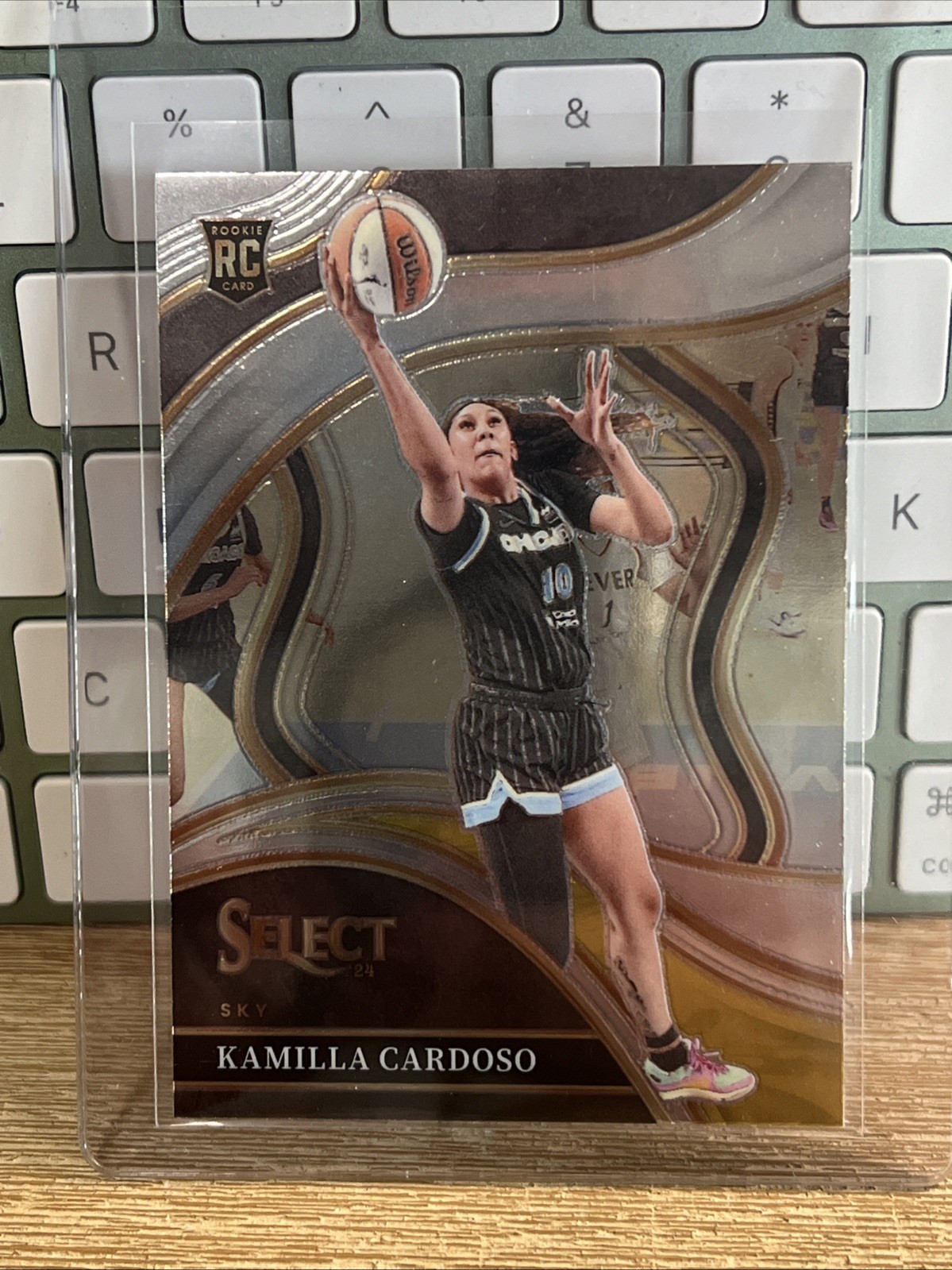 2024 Select WNBA Kamilla Cardoso RC Rookie Courtside #207 Sky