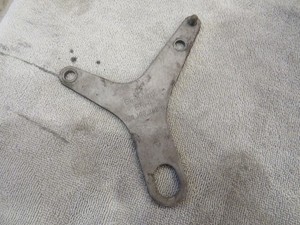 VW Golf 4 IV Motorhalter Halterung Öse 036103388B