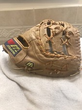 Mizuno MZ-F20 12.5  Unisex Softball First Base Mitt Right Hand Throw
