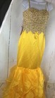 Foto 12 di 24