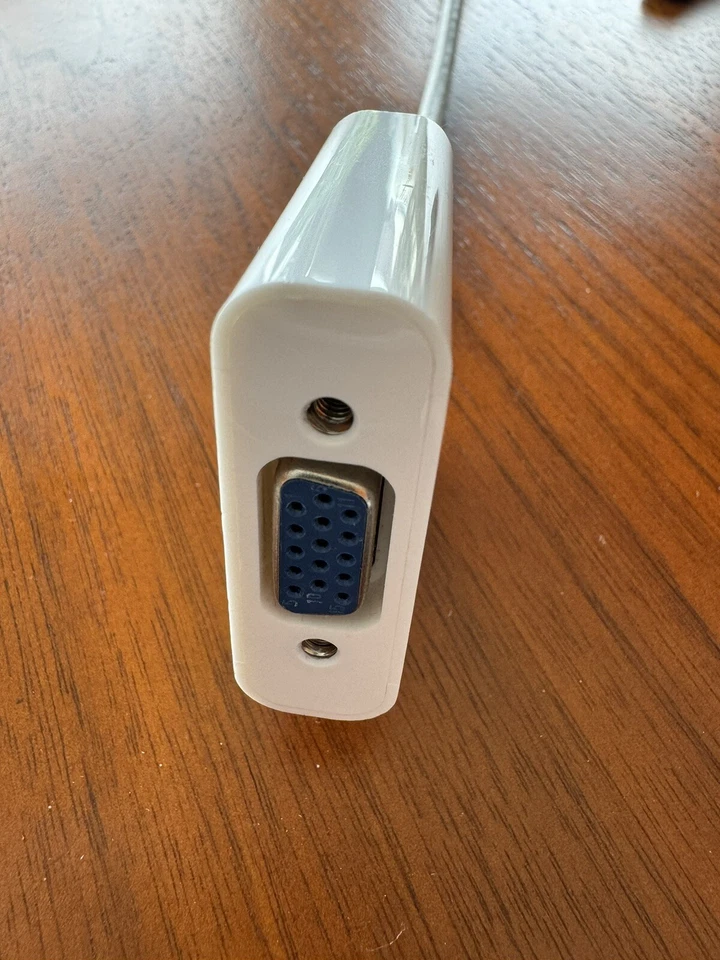 Apple Mini Display Port Thunderbolt to VGA Adapter (blue) - Image 3 of 4