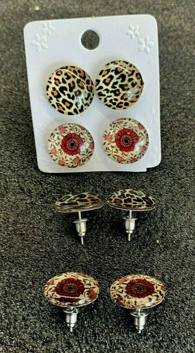 2 pairs of different silver plated 16 mm glass earrings - Picture 2 of 4