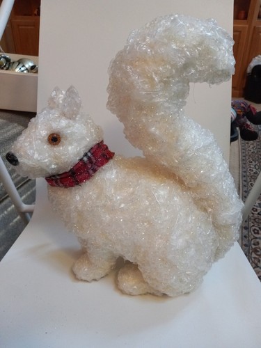 ⭐️ 13" Glittery White Squirrel With Scarf Figure Woodland Winter Christmas (F5 - Bild 4 von 12