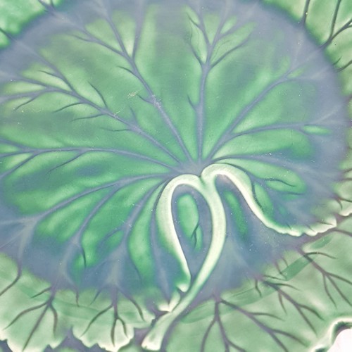 Pretty Old Majolica WEDGWOOD Green Leaf Plate in ex cond Etruria Barlaston - Picture 5 of 14
