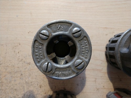 USED RIDGID 111R 1/2" NPT DIE HEAD - CHIPPED TEETH - Picture 3 of 8