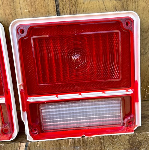 1971-1984 Chevrolet GMC Van G10 20 30 Tail Light Lenses, Buckets & Pigtails - Picture 12 of 18