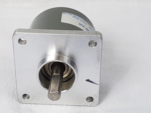 Dynapar HR52510000000 Incremental Encoder - 3/8" SFT FLG MT 5-26V End MT - Used - Picture 4 of 10