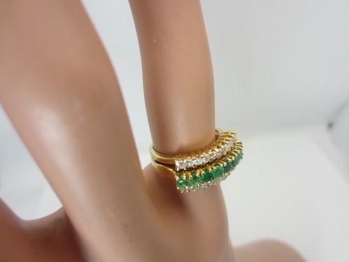 Anillo De Banda De Esmeralda Y Diamante De Oro Amarillo De 18k 0.67 Ct TW - Imagen 5 de 10