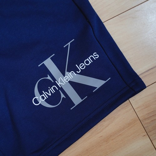 NWT Calvin Klein Jeans Men's Regular Fit Drawstring Monogram Logo Fleece Shorts - Picture 3 of 25