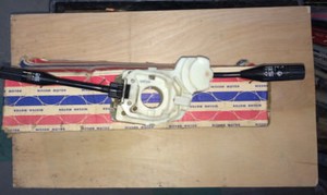 Combination-Steering-Switch-Assembly-for-79-82-Nissan-310-amp-310-GX-25560-M7900