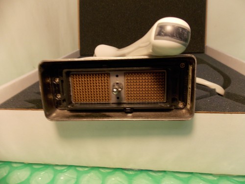 Sonda de ultrasonido de matriz convexa intracavidad Philips C8-4V (LAM-2022) - Imagen 4 de 9