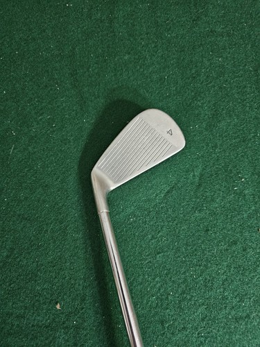Spalding Executive 4 Iron / Lite Jet Step Medium Steel Shaft / Lamkin Grip / RH - Picture 2 of 3