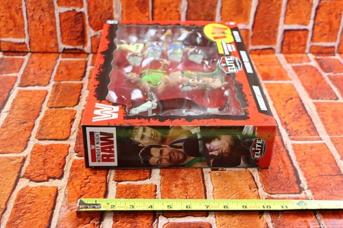 WWE Elite Undertaker Razor Ramon 1-2-3 Kid With Raw Entrance Letters 3-Pack - Picture 6 of 6