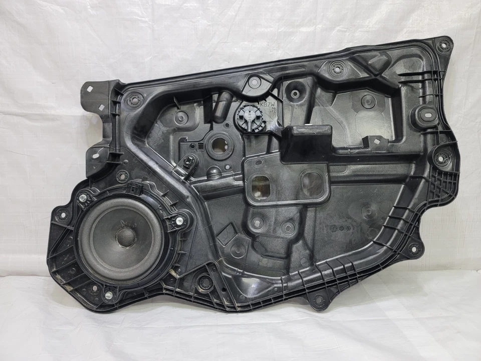 2017-2024 Mazda CX-5 Front Right Passenger Door Window Regulator Carrier Plate - Изображение 2 из 4