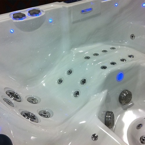 EXUMA 6 - 7 PERSON HOT TUB - LUXURY HOT TUBS FOR SALE U.S.A BALBOA + BLUETOOTH - Picture 5 of 20