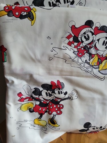 Pottery Barn Kids Mickey Mouse Full Christmas Holiday Cotton Sheet Set - Picture 2 of 4