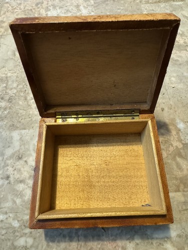 Vintage 19th Century French Trinket Box Leather with Wood Lining Metal scene - Picture 8 of 11