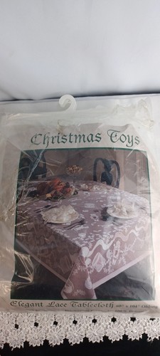 Christmas Toys Elegant Lace Tablecloth 60" X 104" New White Nutcracker Drum Horn - Picture 2 of 7