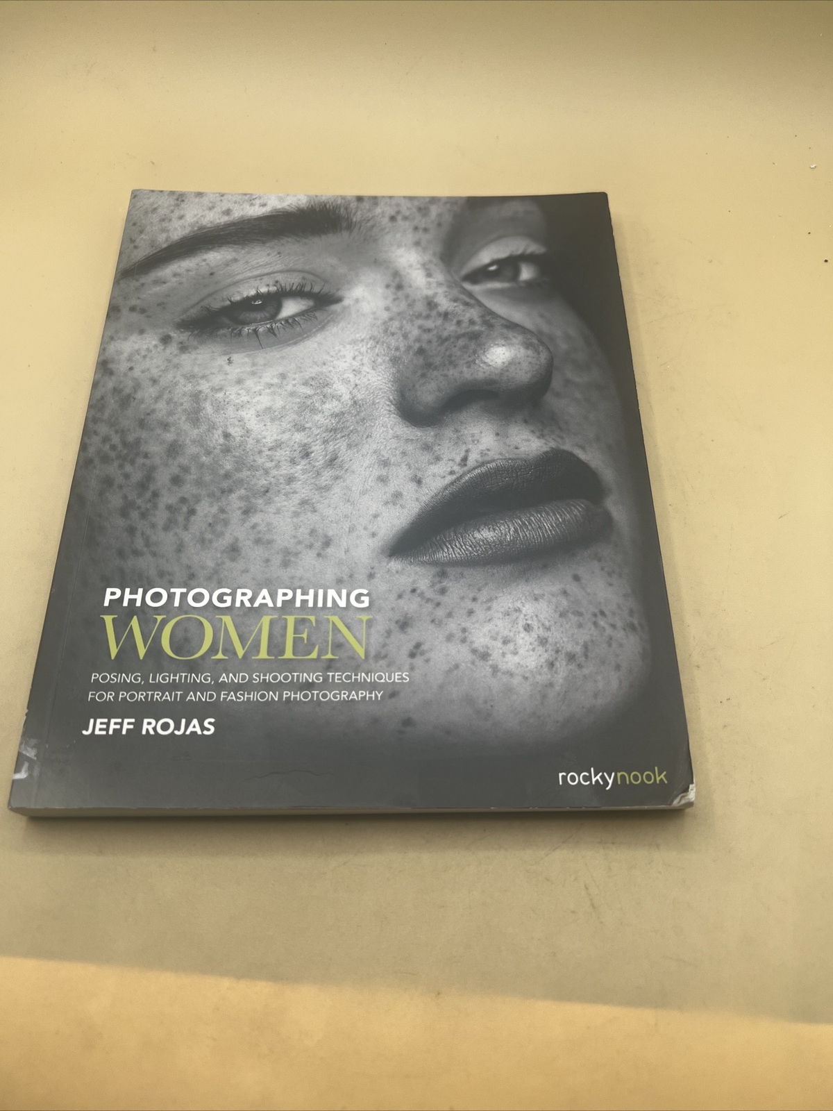 Photographing Women Posing, Lighting, and Shooting Techniques for Portrait and eBay