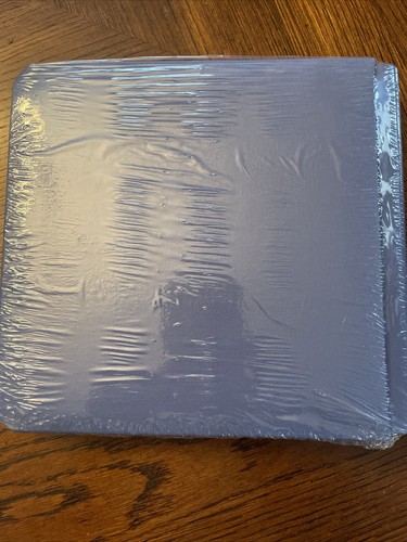 Creative Memories Book 7 x 7" Album New Retired With Pages Sealed Blue Flowers - Picture 2 of 3