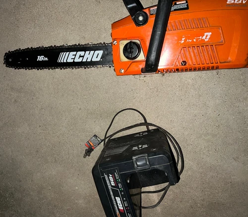 Echo 58 Volt Chainsaw 16" + Charger & manual Powerful READ description Tool ONLY